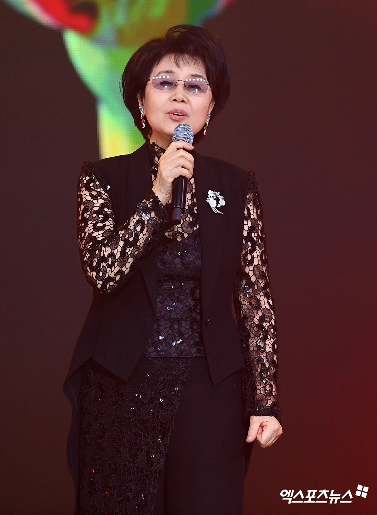 심수봉.