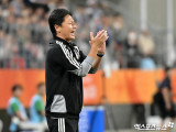 일본 축구 대충격! 역대 AG 최악의 혹평 들었다…이기고 싶었으면 한국처럼 U-23 꾸렸어야 日 전문가 팩트폭격→안 그랬으니 불평·변명 안돼