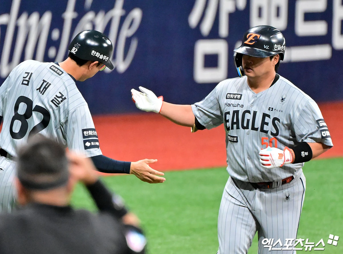 한화 이글스 강백호가 7일 서울 고척스카이돔에서 열린 2026 신한 SOL KBO리그 키움 히어로즈와의 팀 간 16차전에서 시즌 34호 홈런을 기록했다. 사진 김한준 기자