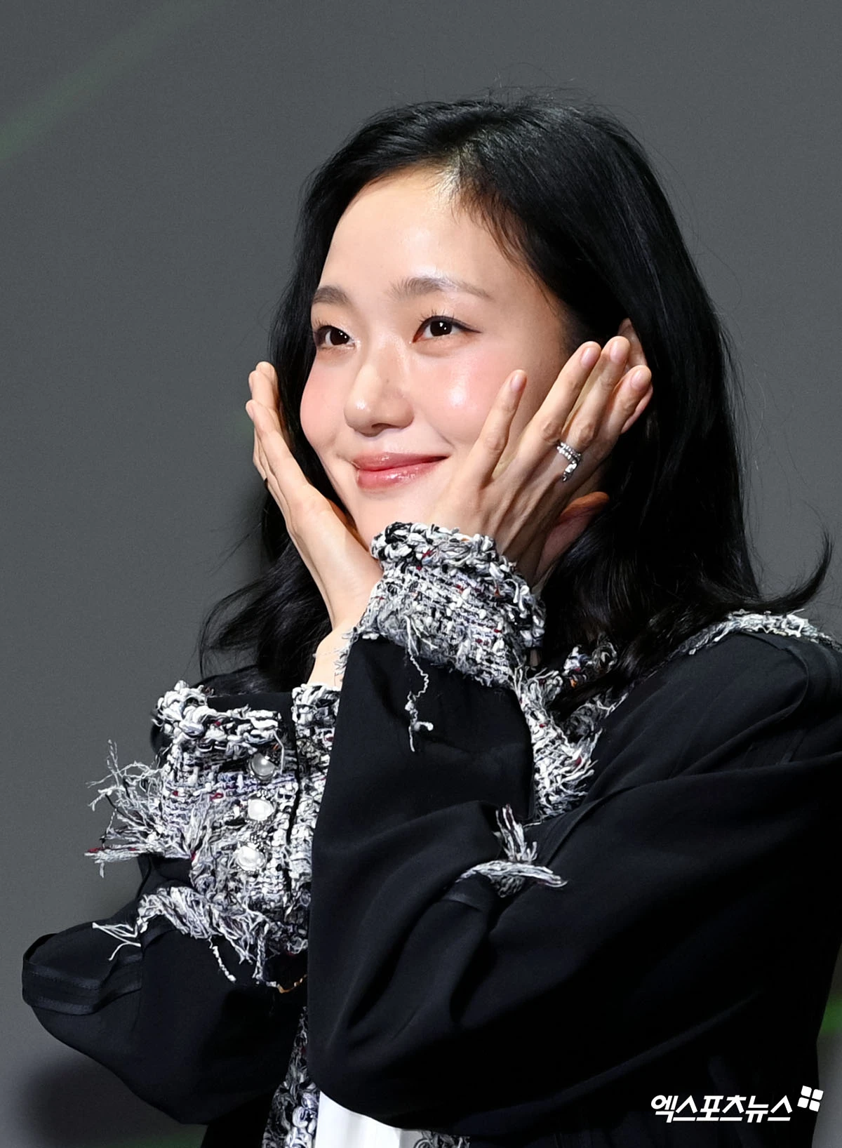 배우 김고은