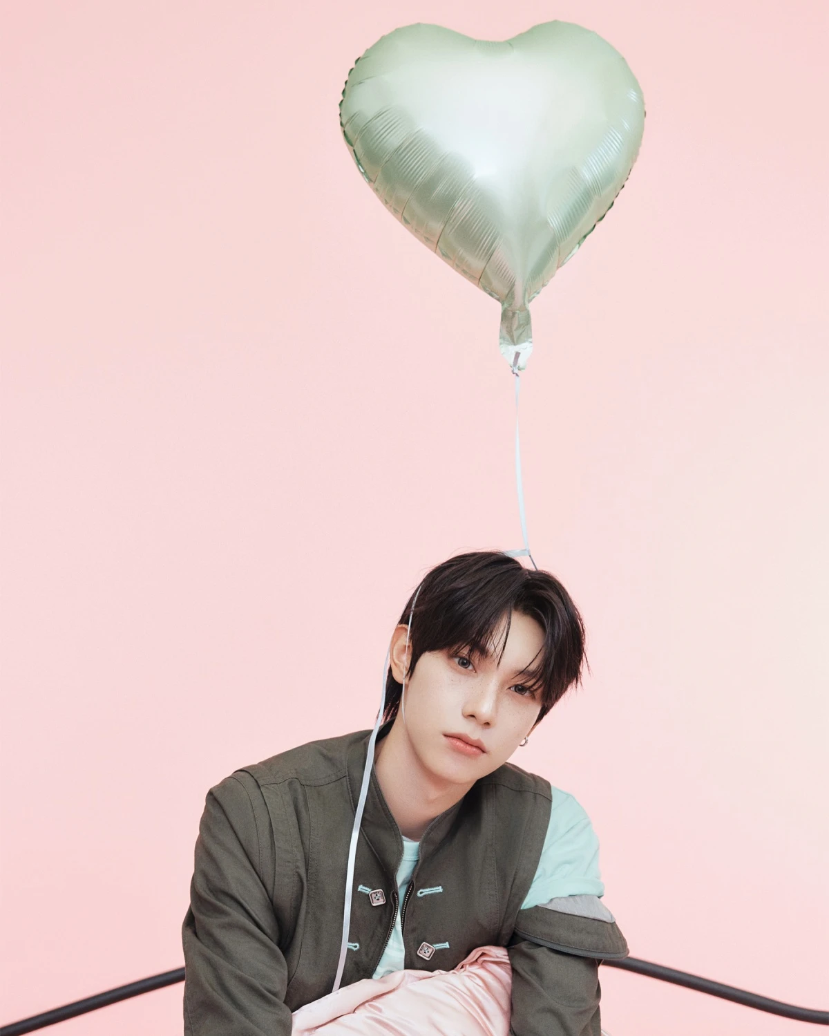 최립우.