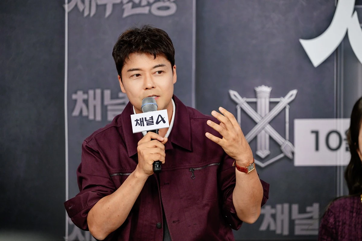 전현무