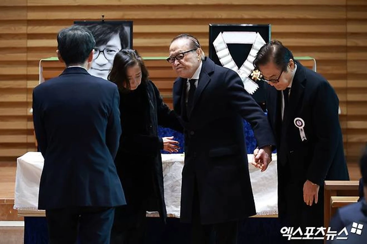 원로배우 신영균