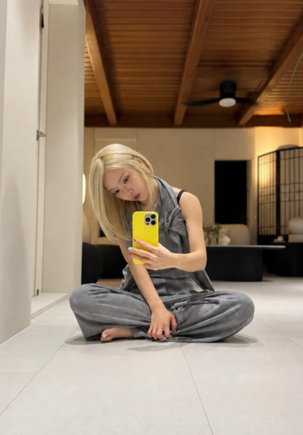 초아 SNS.