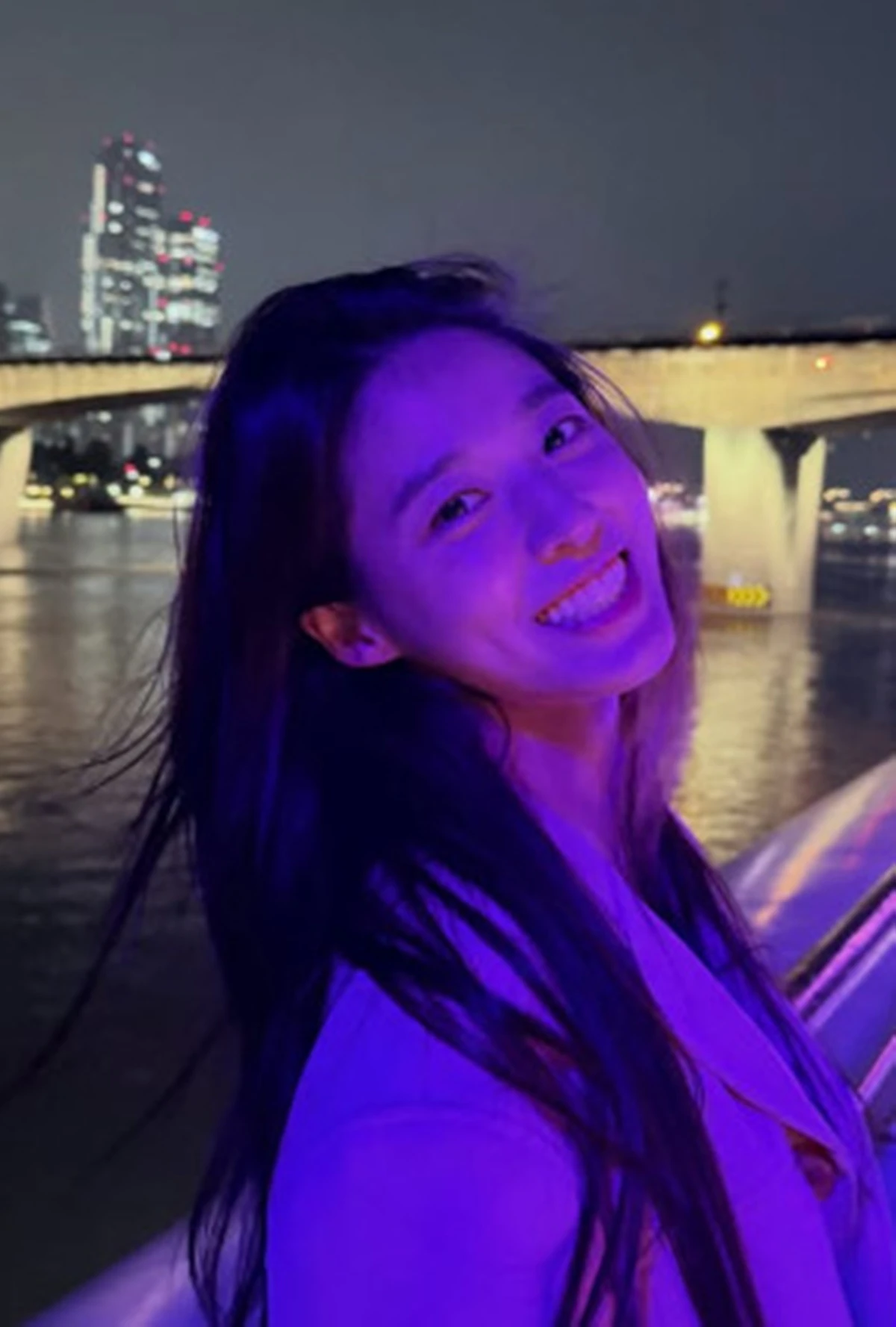 김설현 SNS