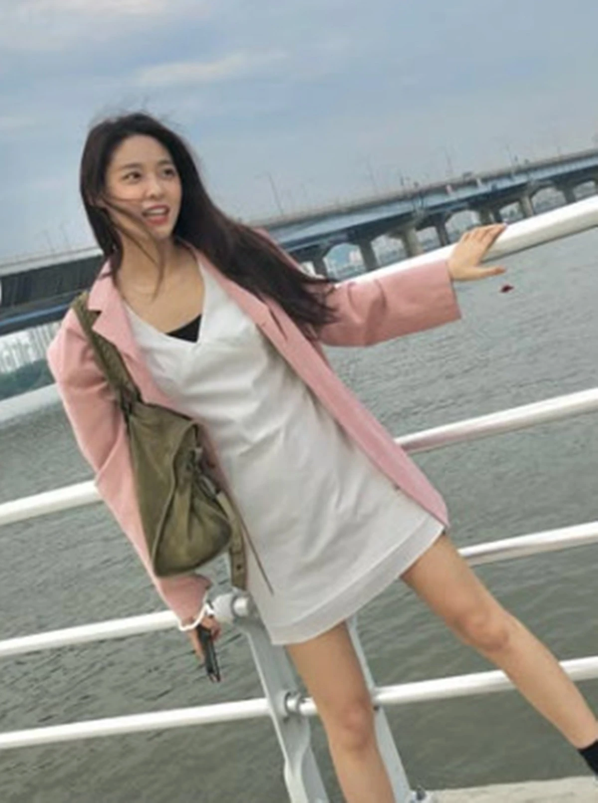 김설현 SNS