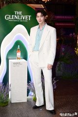 이종석 '아무나 소화 못하는 화이트 수트'[엑's HD포토]