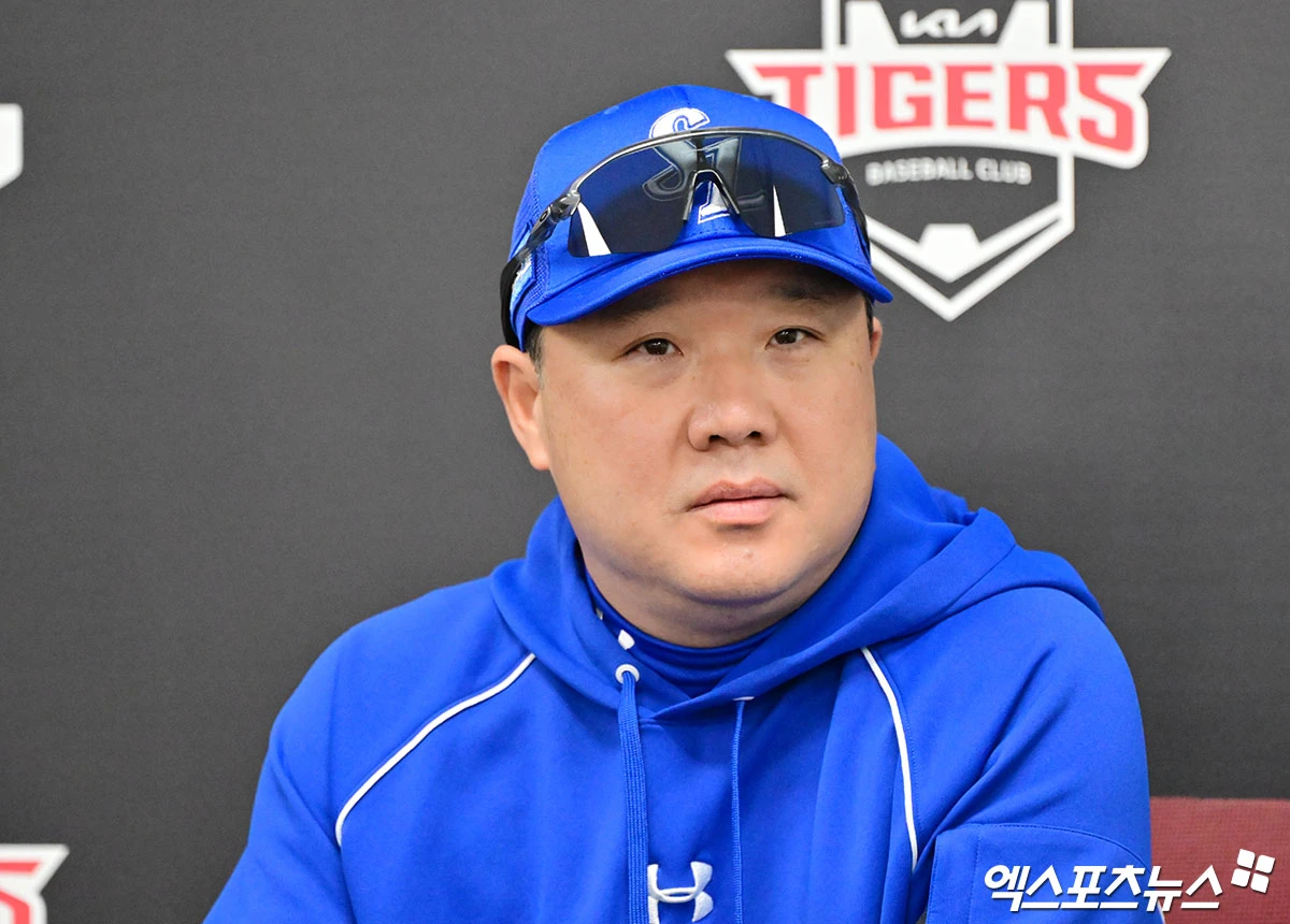 박진만 감독이 이끄는 삼성 라이온즈가 30일 광주 기아챔피언스필드에서 열린 2026 신한 SOL KBO 포스트시즌 플레이오프(5전 3선승제) 4차전에서 KIA 타이거즈에 2-4로 역전패를 당했다. 사진 김한준 기자